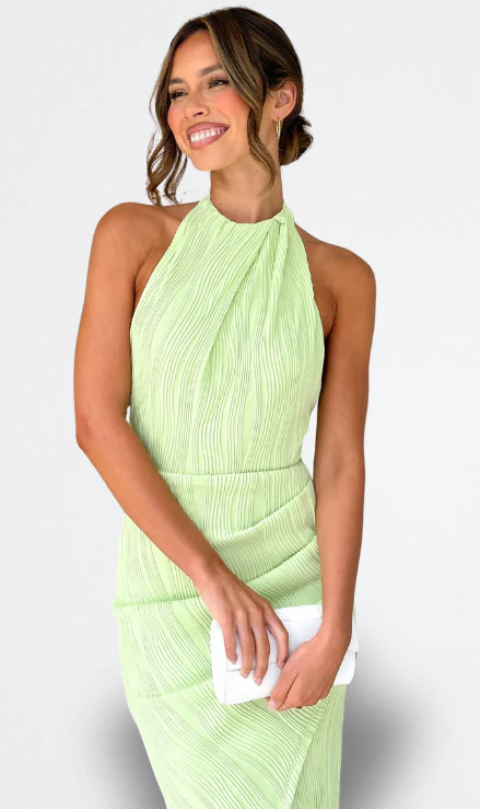 VESTIDO | HALTER TEXTURIZADO Y FALDA CRUZADA